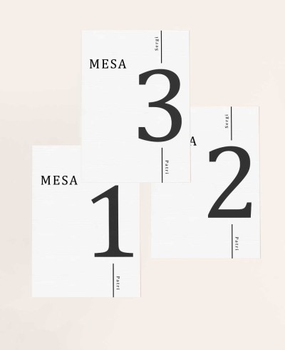 Tischnummern aus Papier für minimalistische Hochzeiten