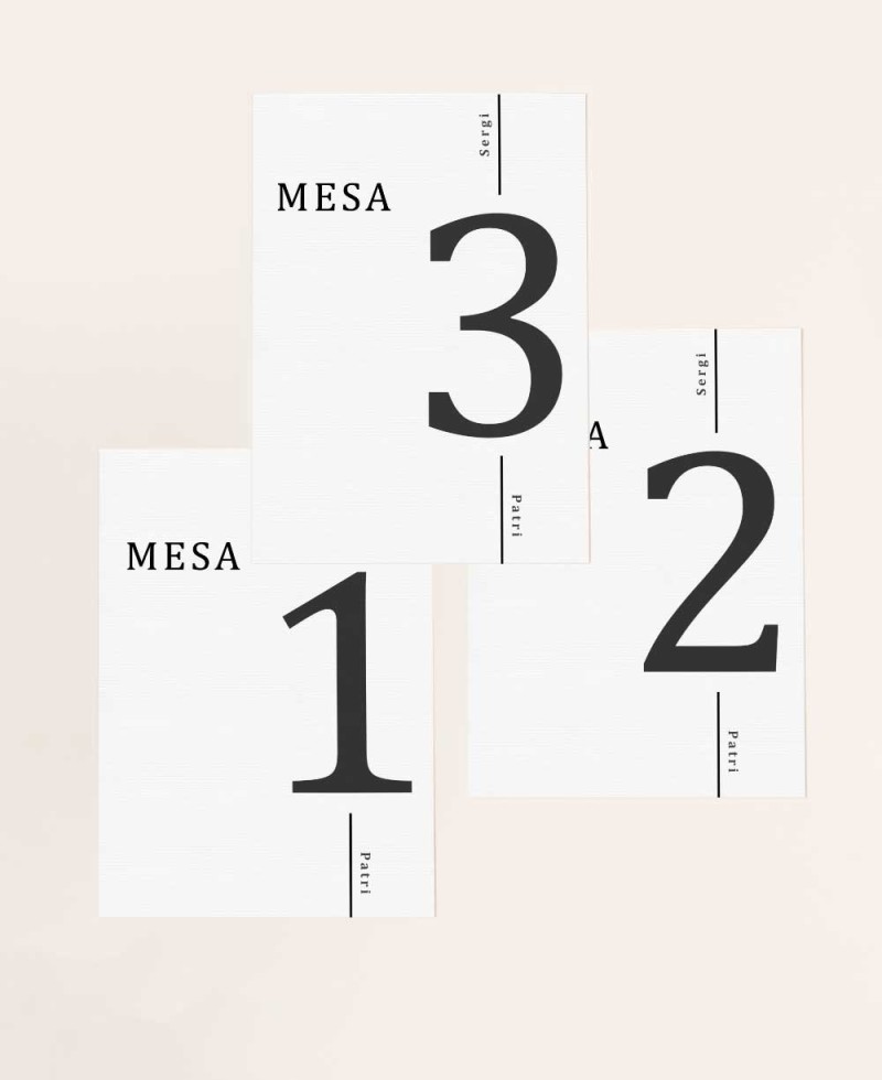 Tischnummern aus Papier für minimalistische Hochzeiten