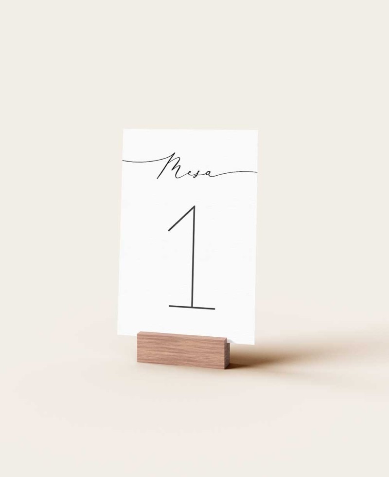 Elegante Tischnummer für romantische Kalligrafie-Hochzeiten