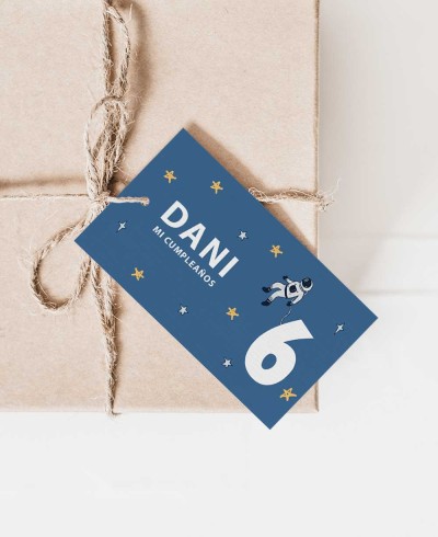 Etiqueta para detalles de cumpleaños espacio planetas