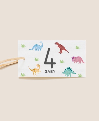 Etiqueta rectangular para cumpleaños dinosaurios