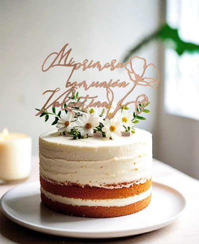 Overview custom cake topper with name