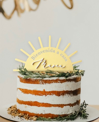 Vista general cake topper Sol personalizado con nombre