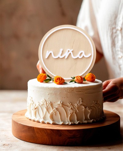 Cake topper para tartas "Niña"