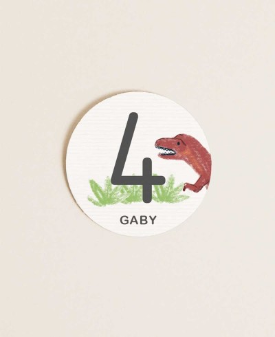 Autocollant rond pour les anniversaires de dinosaures