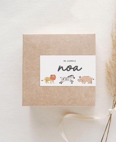 Pegatinas rectangulares horizontales para cumpleaños selva