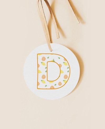 Round label for initial fruit communions