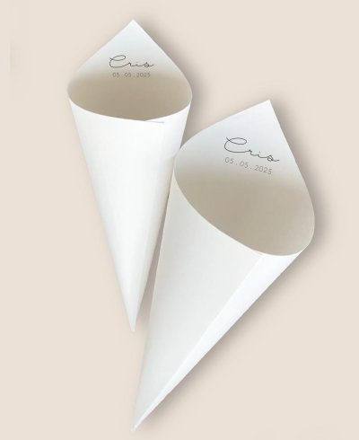 Cone de doces de comunhão tipográfica