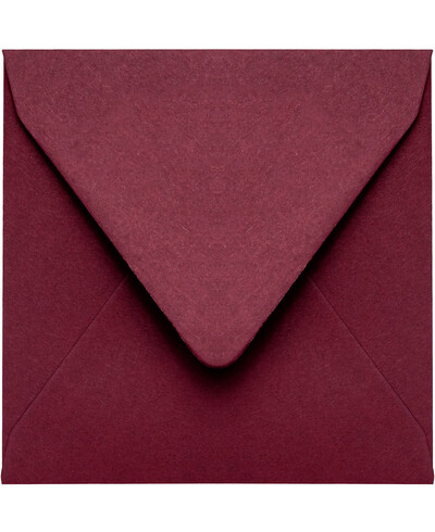 Sobres color burdeos granate cuadrados