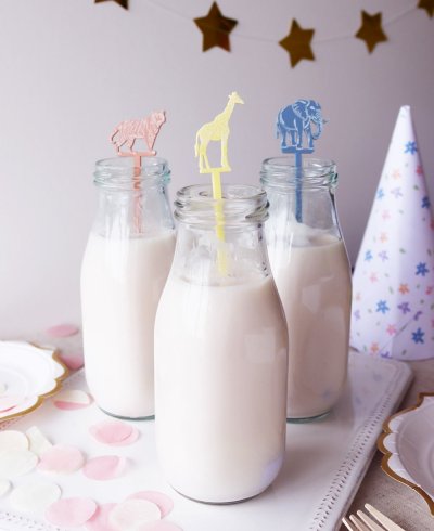 Removedores para bebidas de cumpleaños