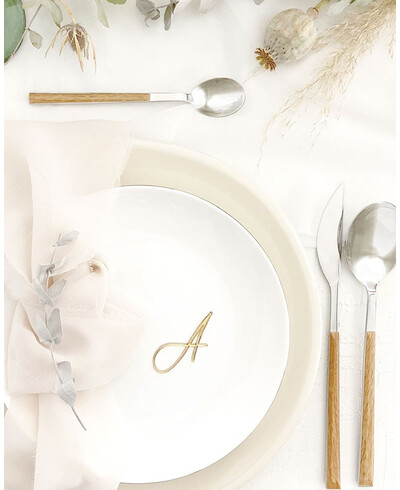 Segnaposto iniziali per il matrimonio