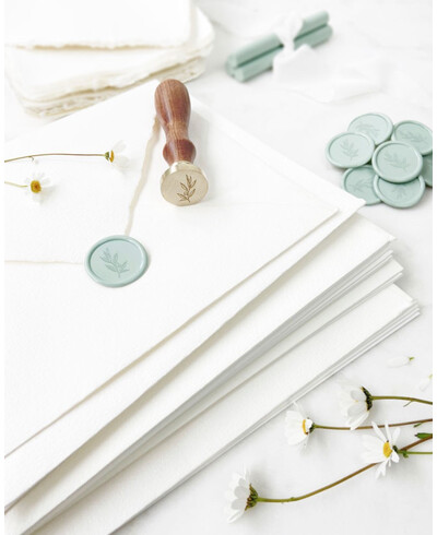 Seals for olive sealing