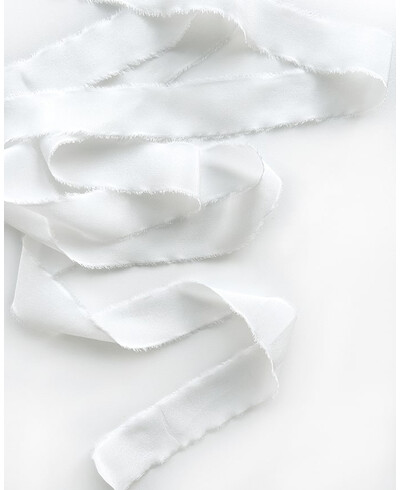 Cinta de seda color blanco
