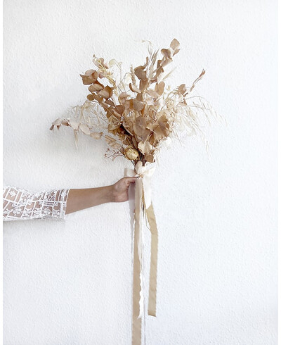 Cinta de seda natural rosa para decorar el ramo de novia