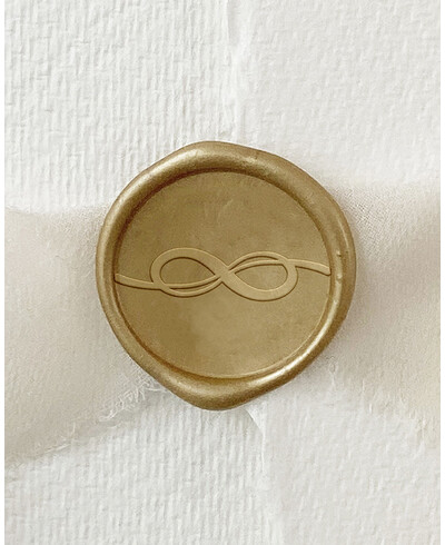 Infinite adhesive sealing