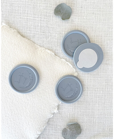 Siegellackstempel mit Mond- und Sternenaufkleber