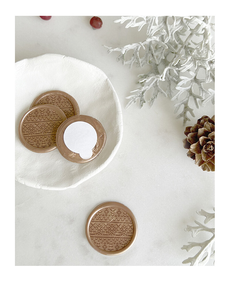 Weihnachtlich geprägte Klebeschnürsenkel