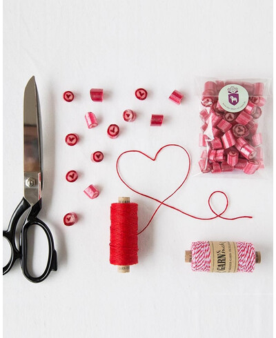 Ficelle rouge et blanche