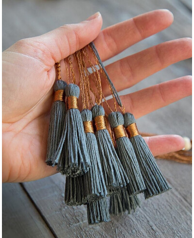 Corda cinzenta para convites de casamento