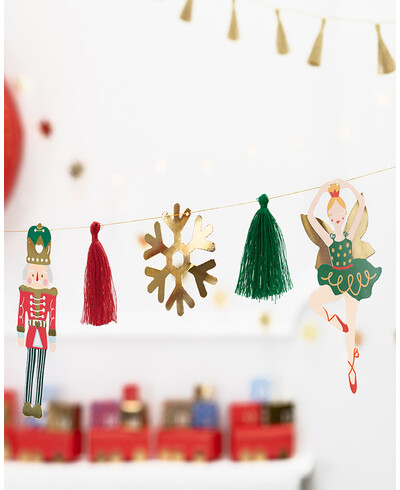 Guirnalda de papel cascanueces